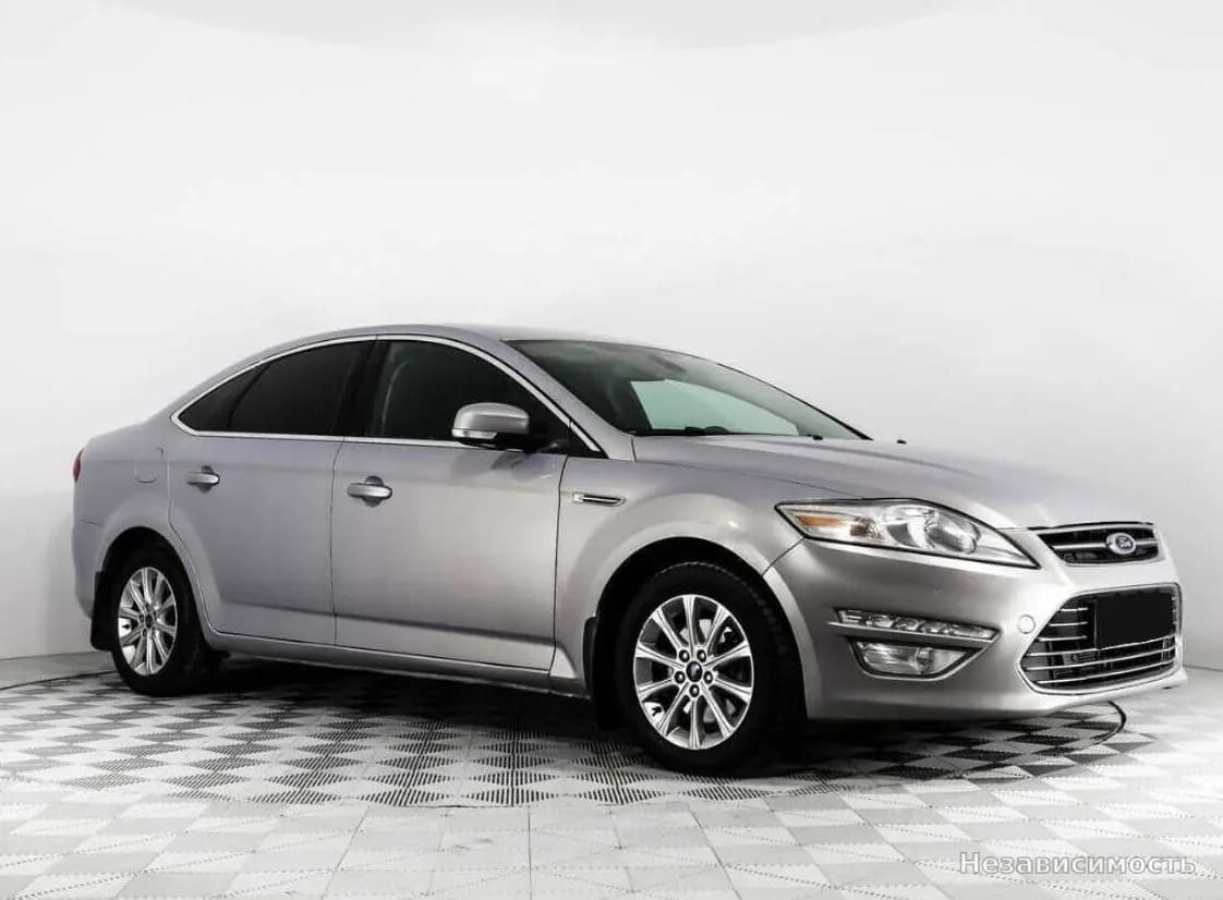 Ford Mondeo 2012 с пробегом — фото 3