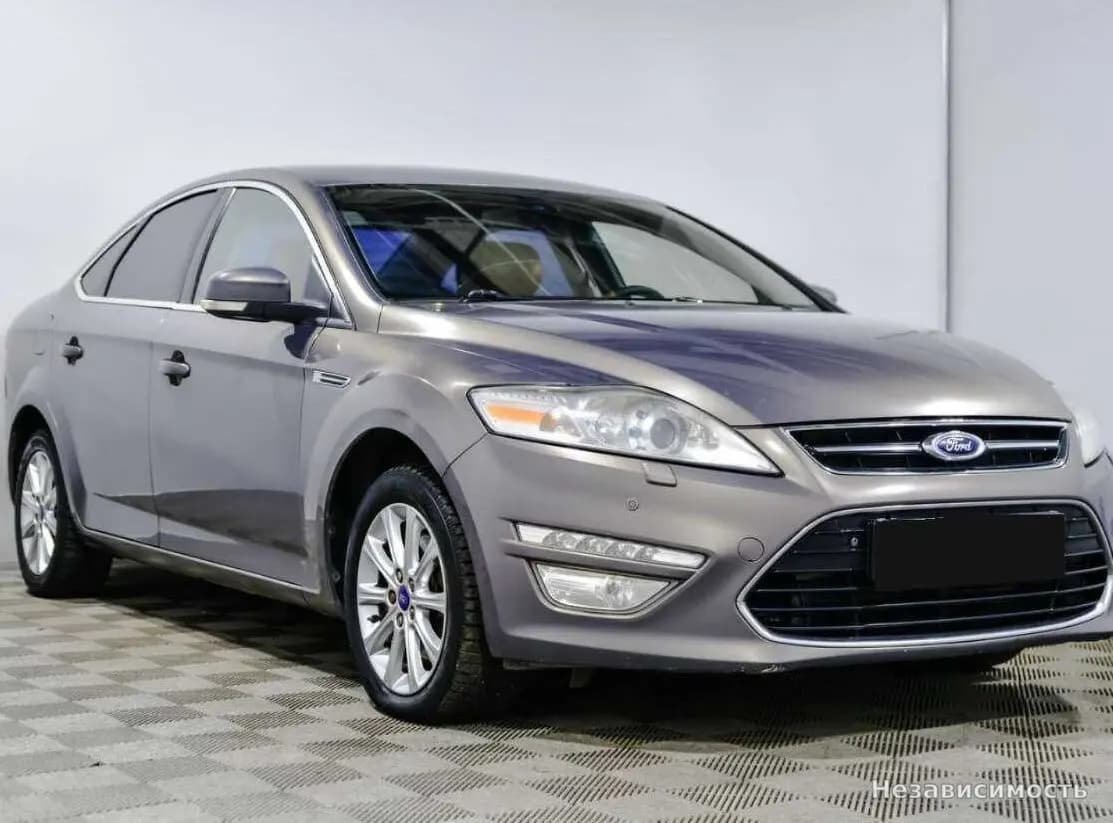 Ford Mondeo 2012 с пробегом — фото 3