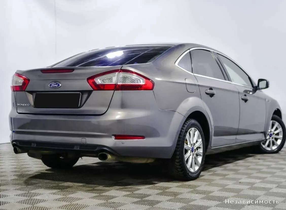 Ford Mondeo 2012 с пробегом — фото 4