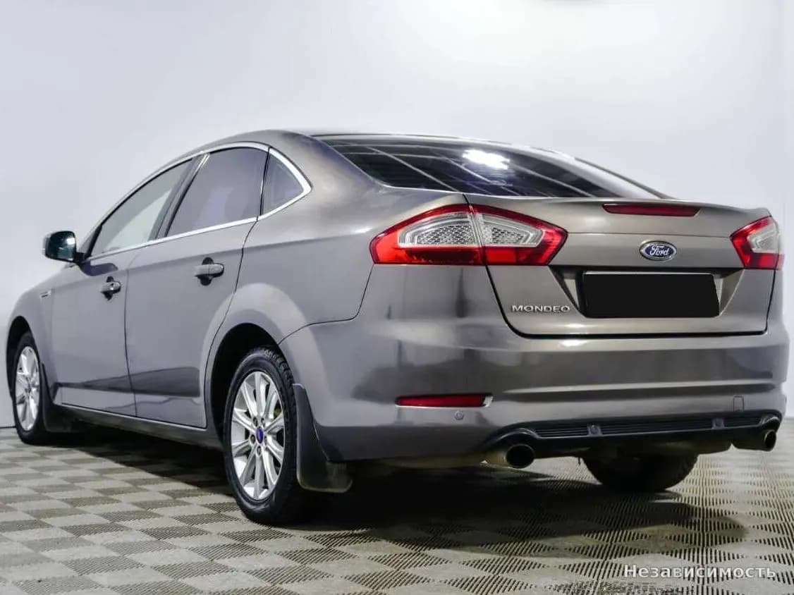 Ford Mondeo 2012 с пробегом — фото 6