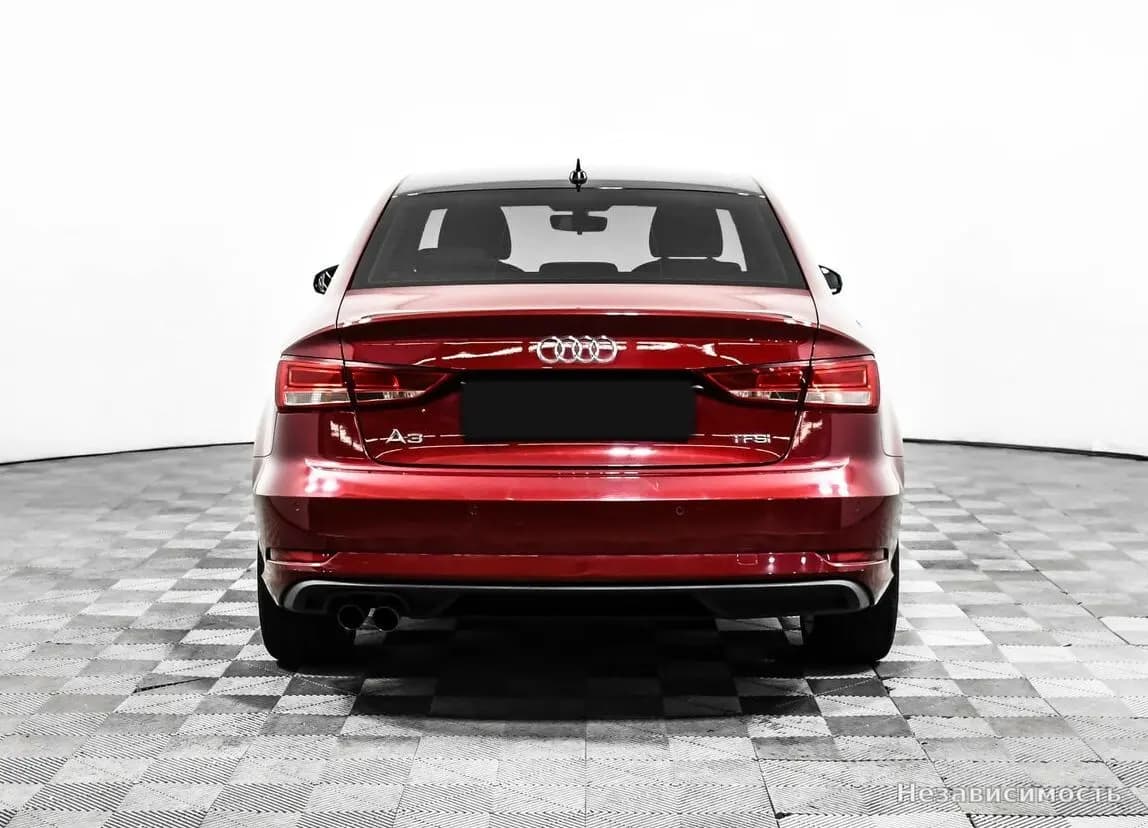 Audi A3 2017 с пробегом — фото 5