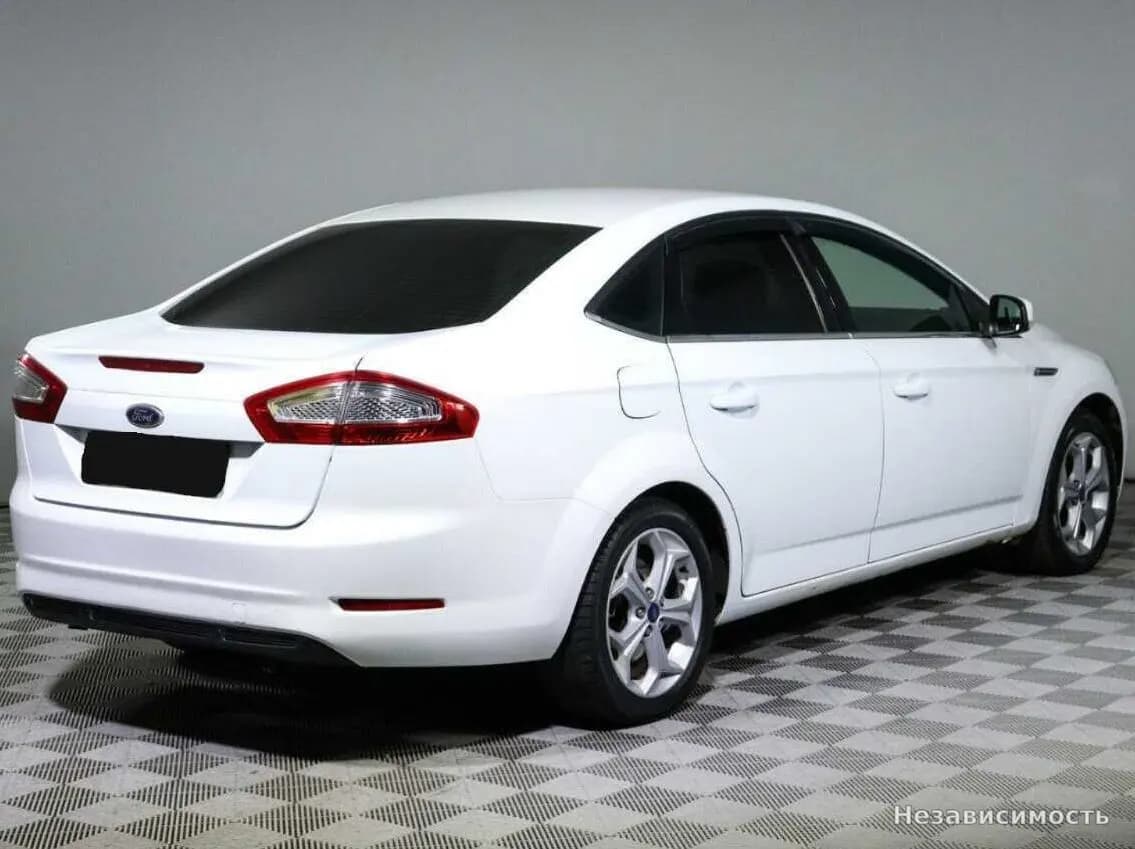 Ford Mondeo 2012 с пробегом — фото 4