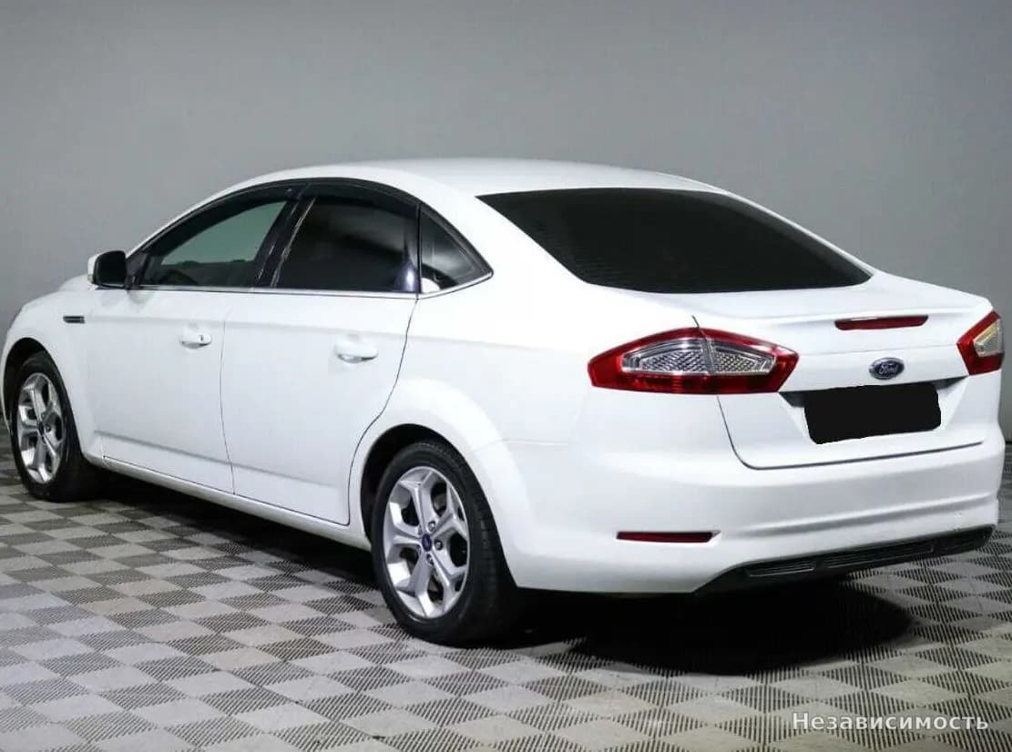 Ford Mondeo 2012 с пробегом — фото 6