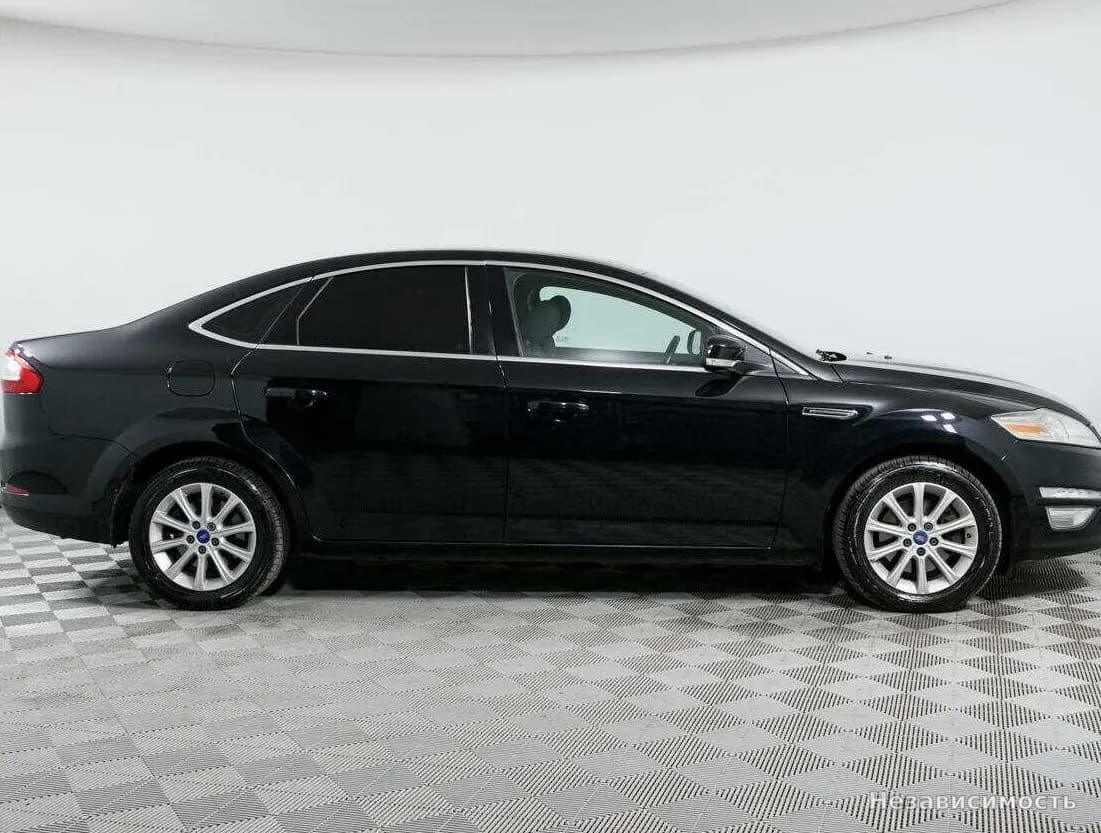 Ford Mondeo 2013 с пробегом — фото 4