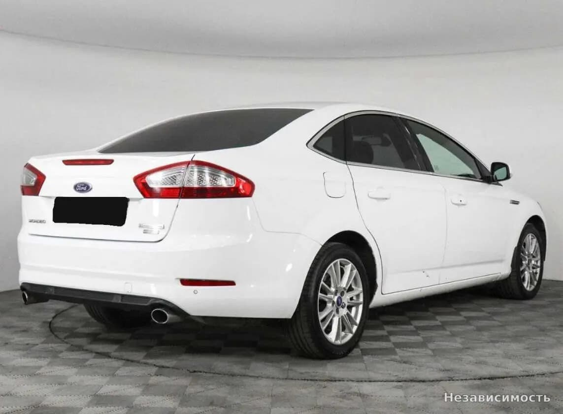 Ford Mondeo 2013 с пробегом — фото 3