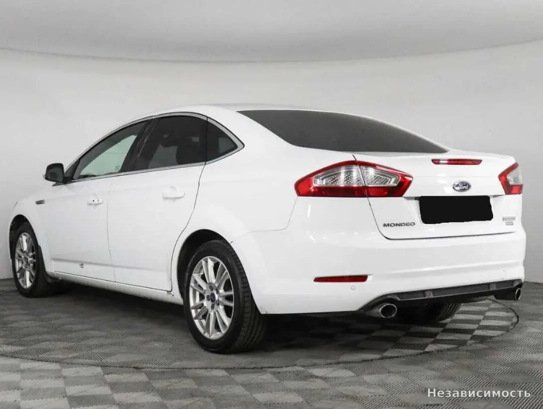 Ford Mondeo 2013 с пробегом — фото 4
