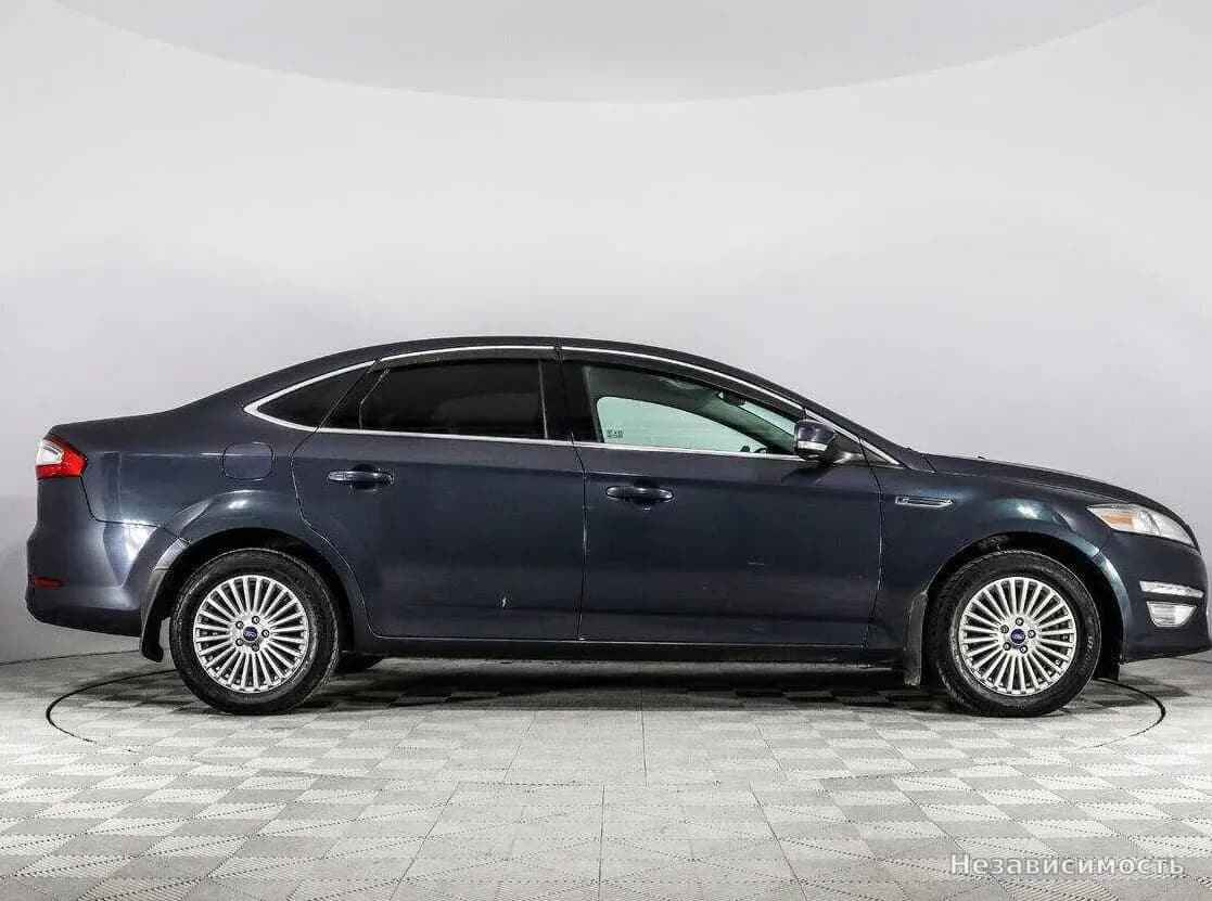 Ford Mondeo 2012 с пробегом — фото 4