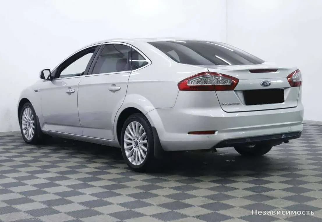 Ford Mondeo 2013 с пробегом — фото 2