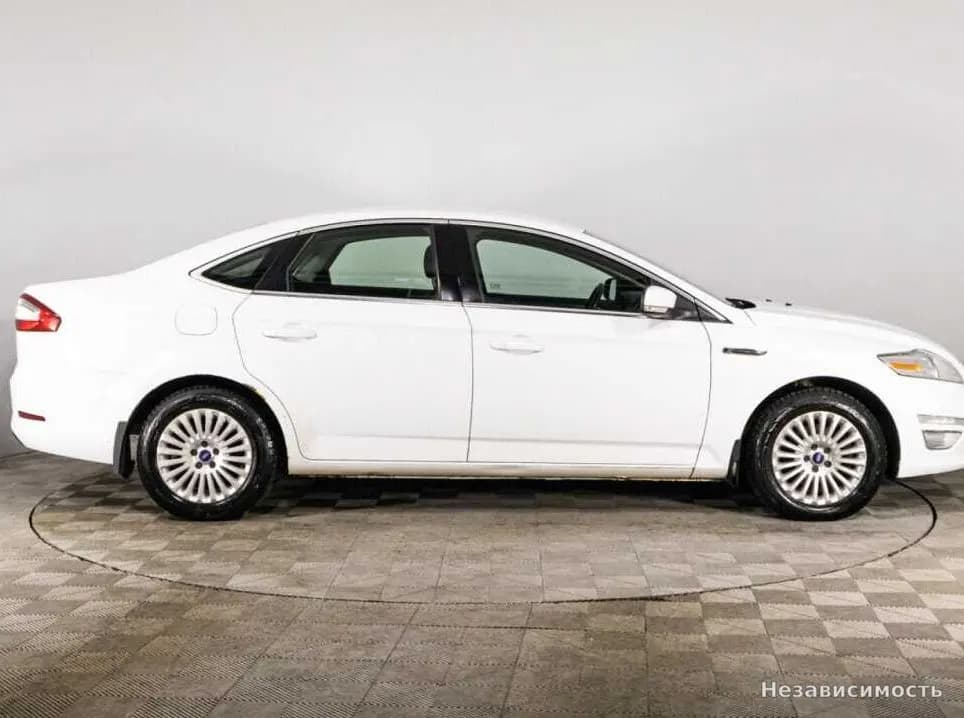 Ford Mondeo 2014 с пробегом — фото 4