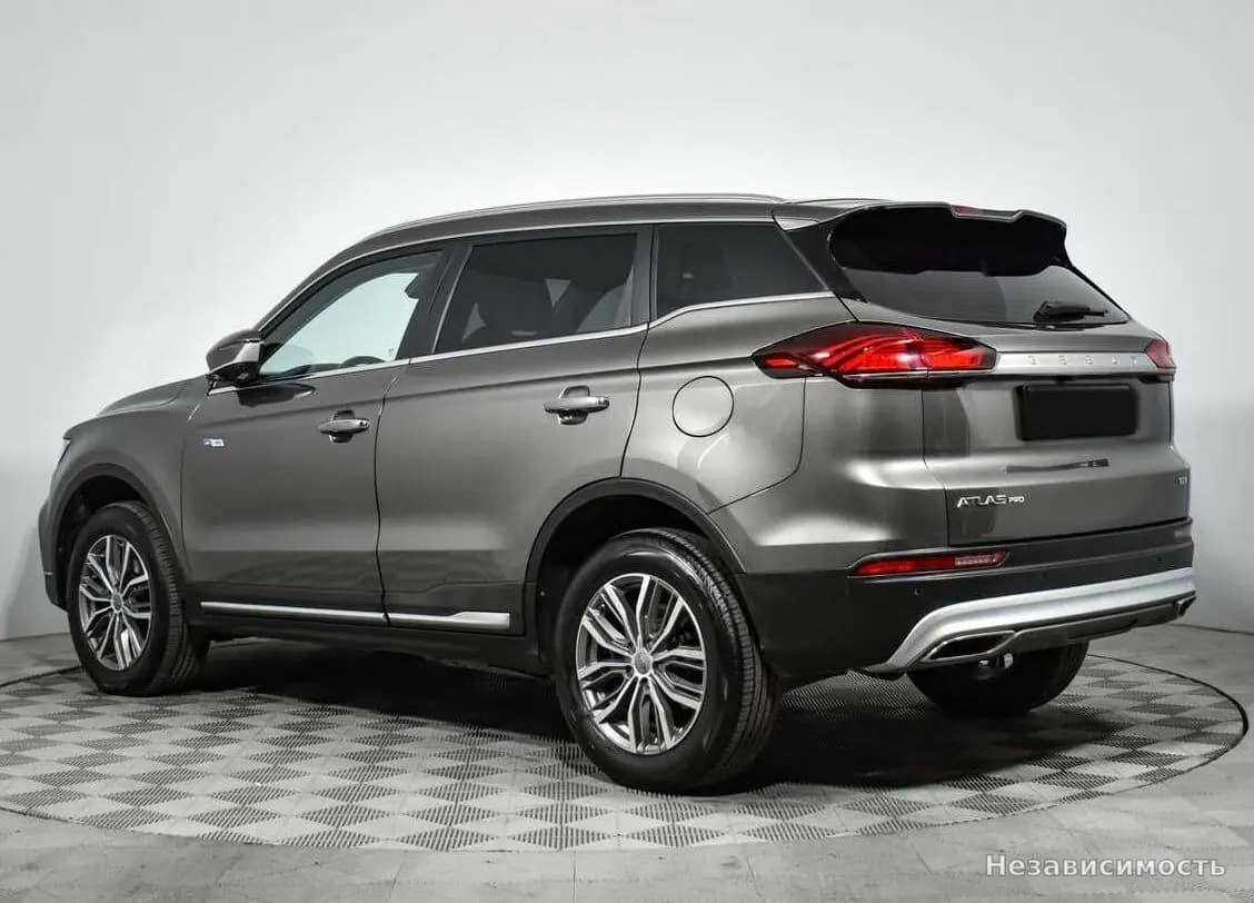 Geely Atlas Pro 2022 с пробегом — фото 7
