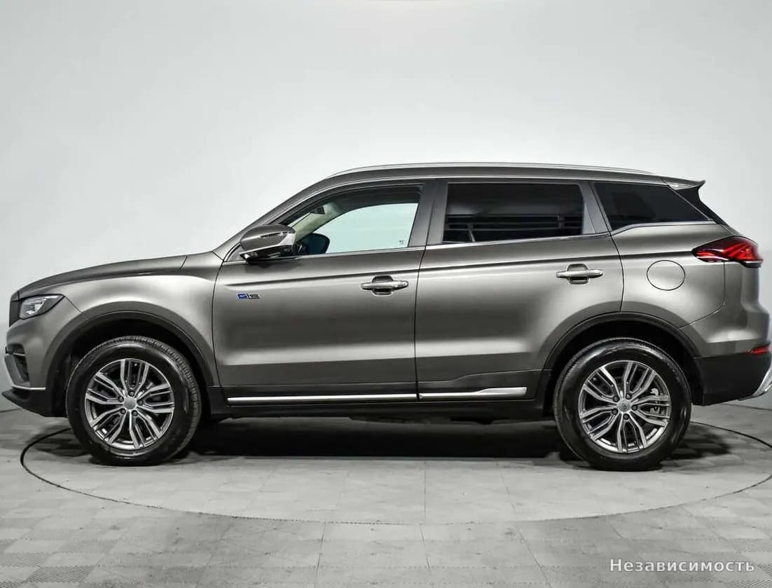Geely Atlas Pro 2022 с пробегом — фото 8