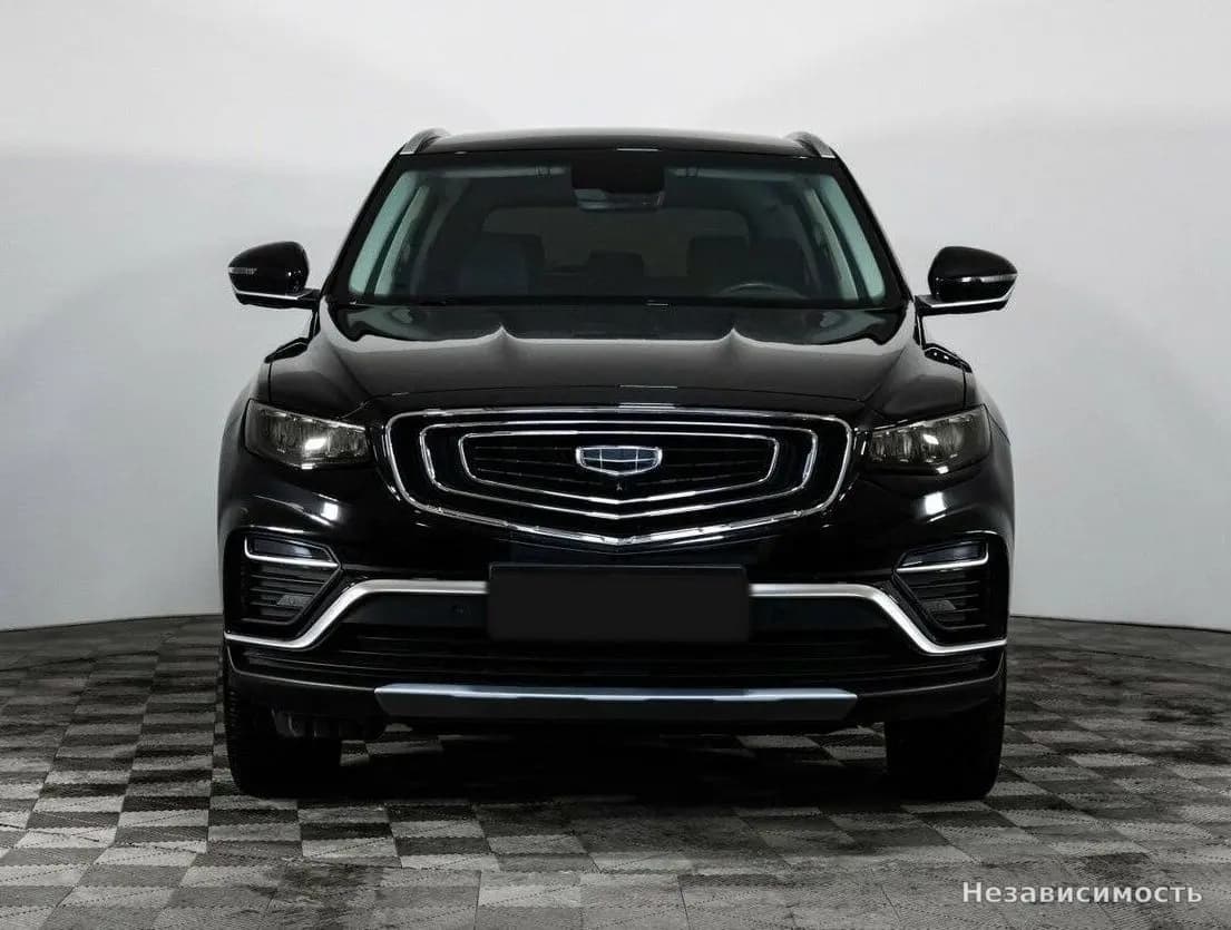 Geely Atlas Pro 2023 с пробегом — фото 2