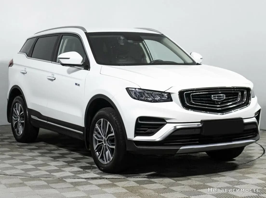 Geely Atlas Pro 2023 с пробегом — фото 3