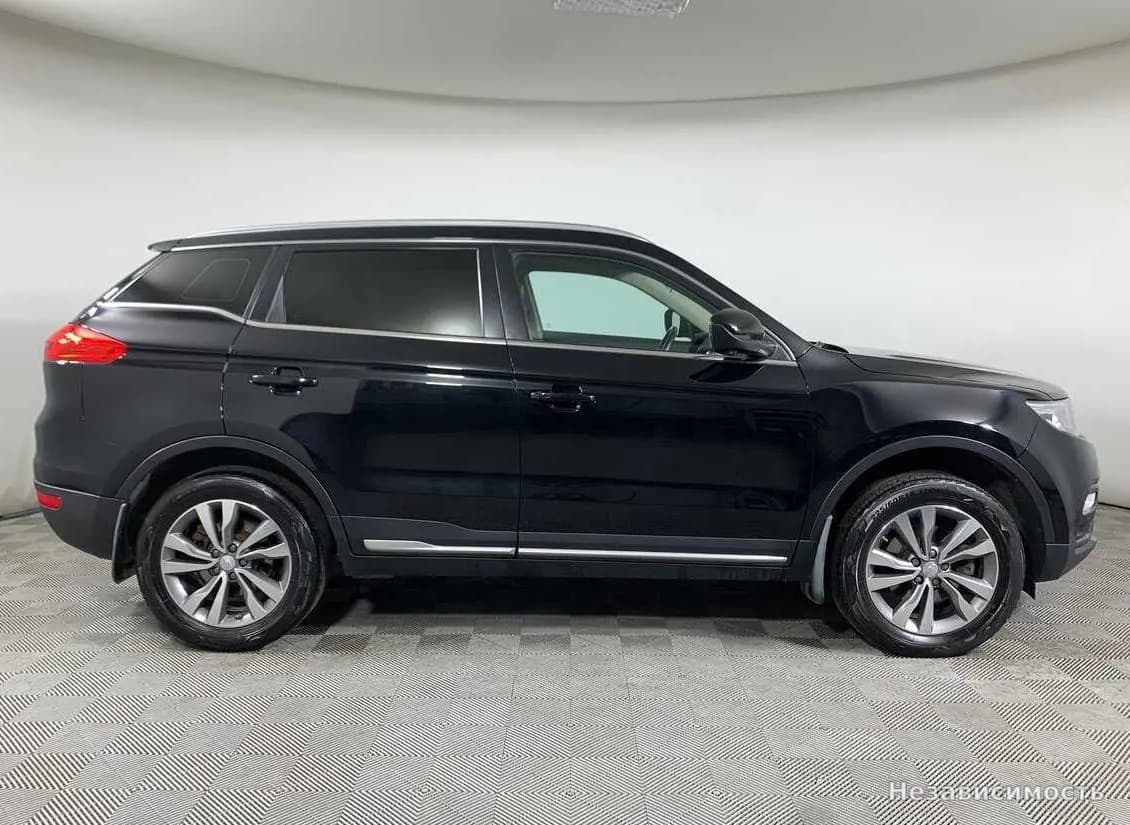 Geely Atlas 2019 с пробегом — фото 4