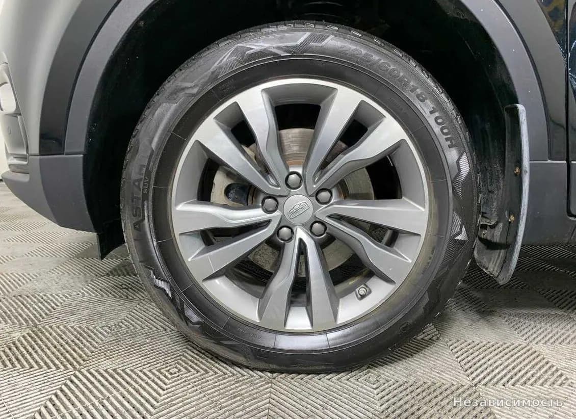 Geely Atlas 2019 с пробегом — фото 9