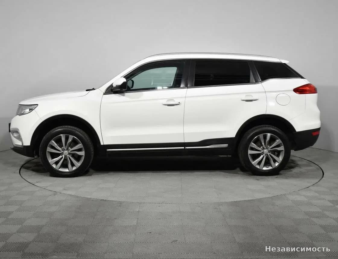 Geely Atlas 2020 с пробегом — фото 8