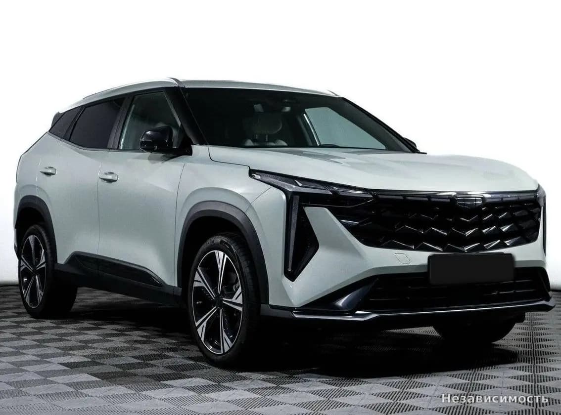 Geely Atlas 2023 с пробегом — фото 3