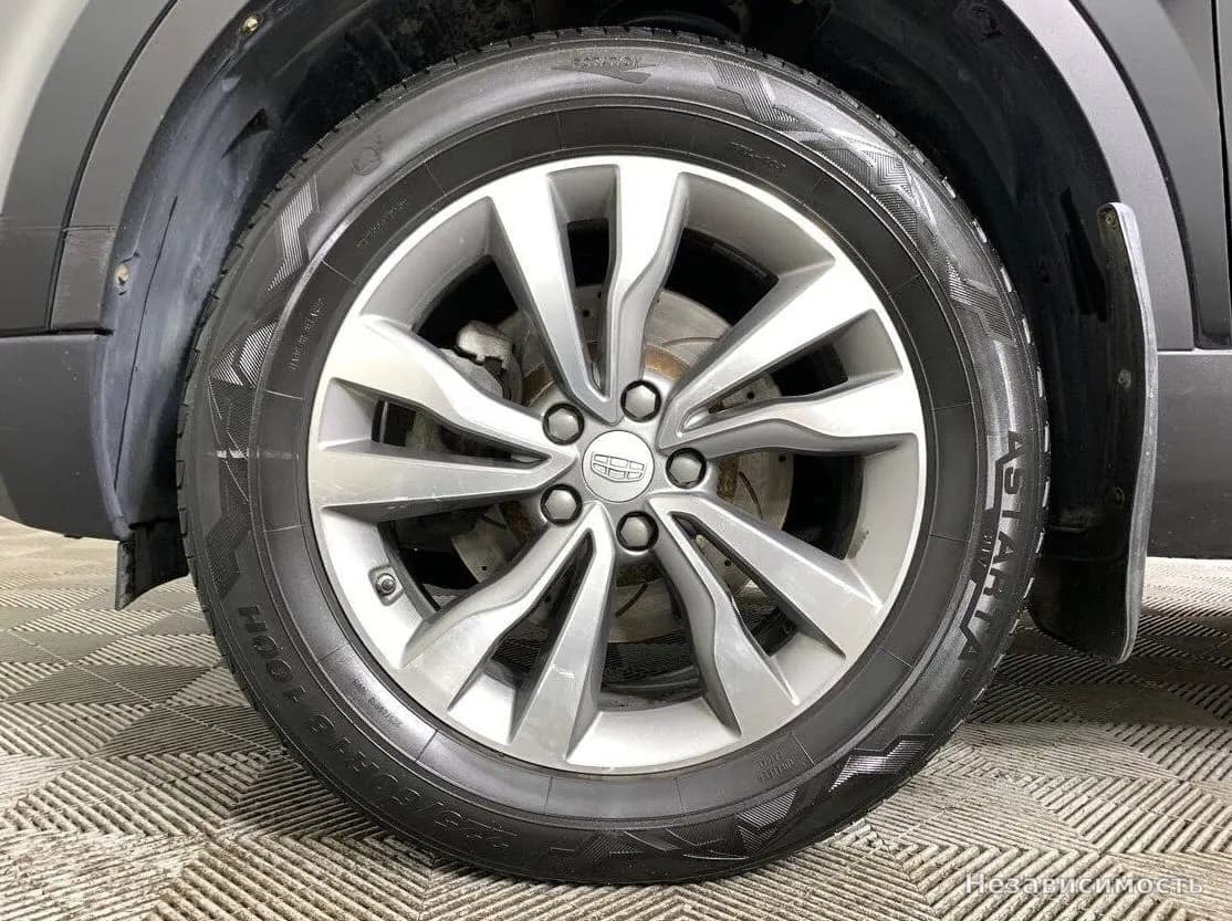 Geely Atlas 2019 с пробегом — фото 9