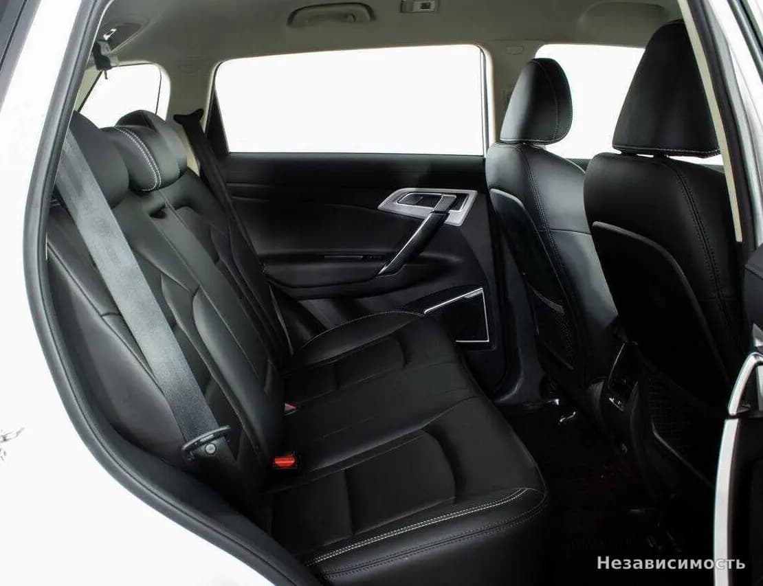 Geely Atlas 2019 с пробегом — фото 10