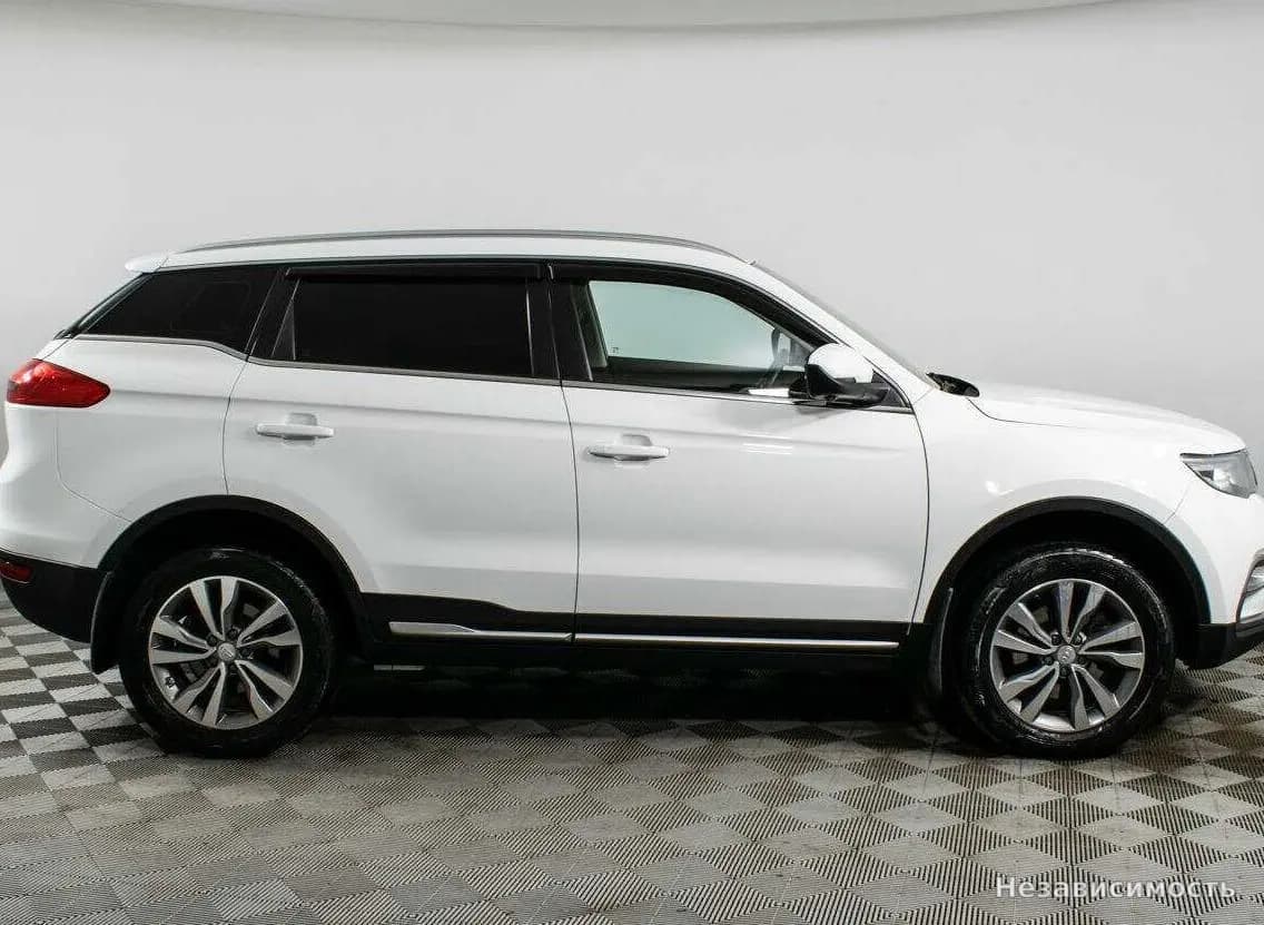 Geely Atlas 2019 с пробегом — фото 2