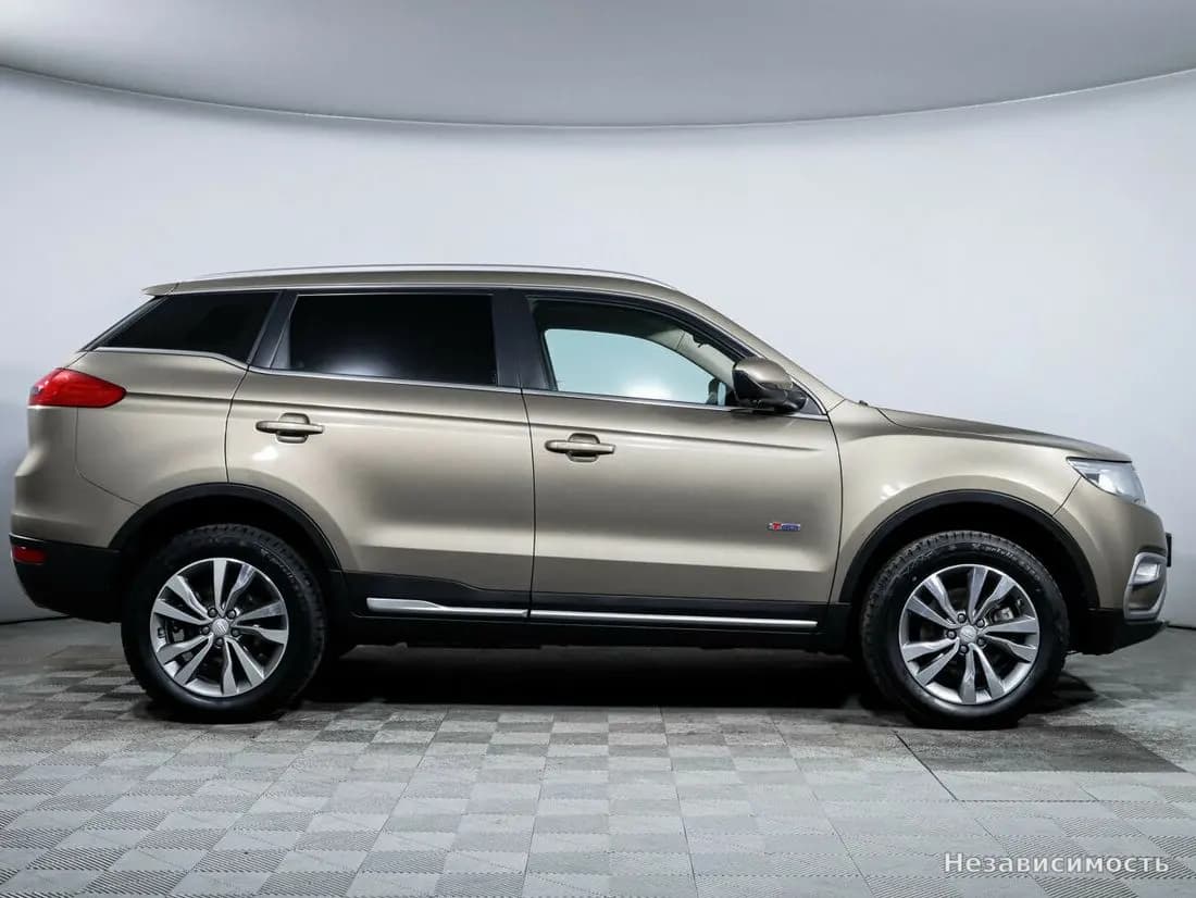 Geely Atlas 2019 с пробегом — фото 4