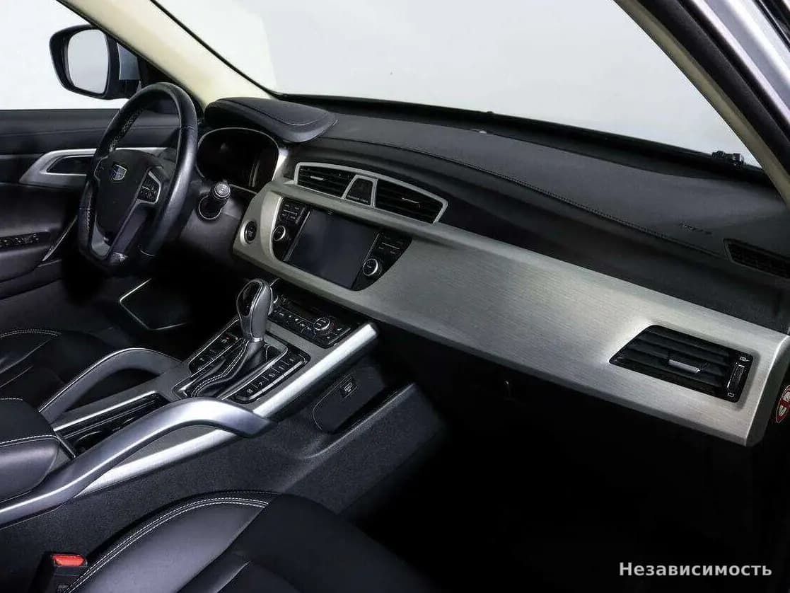 Geely Atlas 2019 с пробегом — фото 7