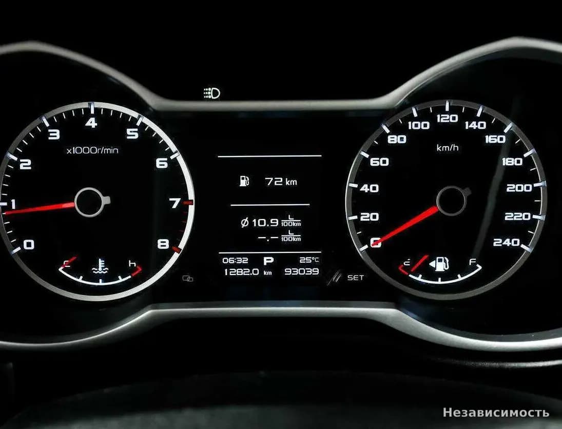 Geely Atlas 2018 с пробегом — фото 10