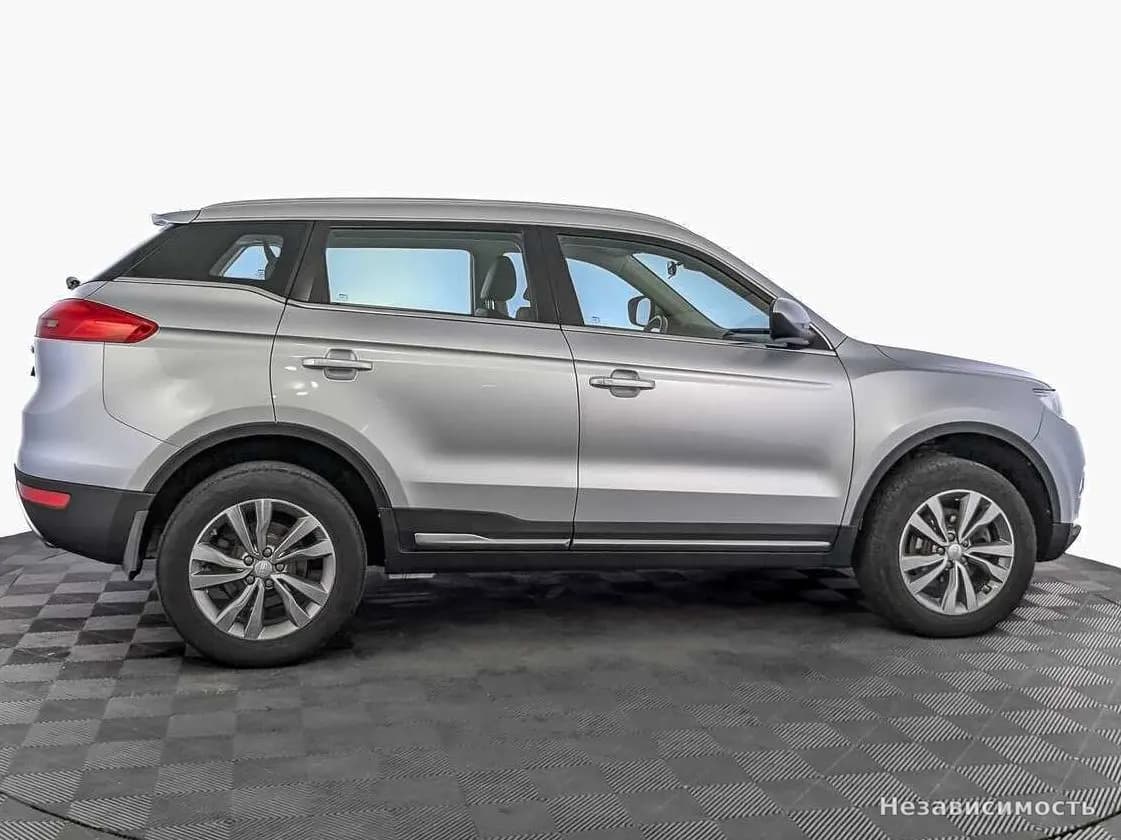 Geely Atlas 2019 с пробегом — фото 4