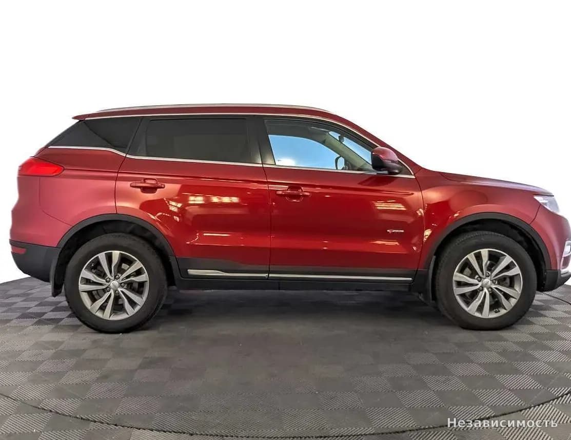 Geely Atlas 2019 с пробегом — фото 4