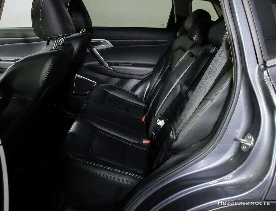 Geely Atlas 2018 с пробегом — фото 9