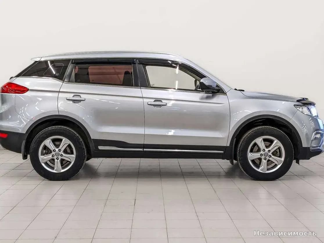 Geely Atlas 2018 с пробегом — фото 4