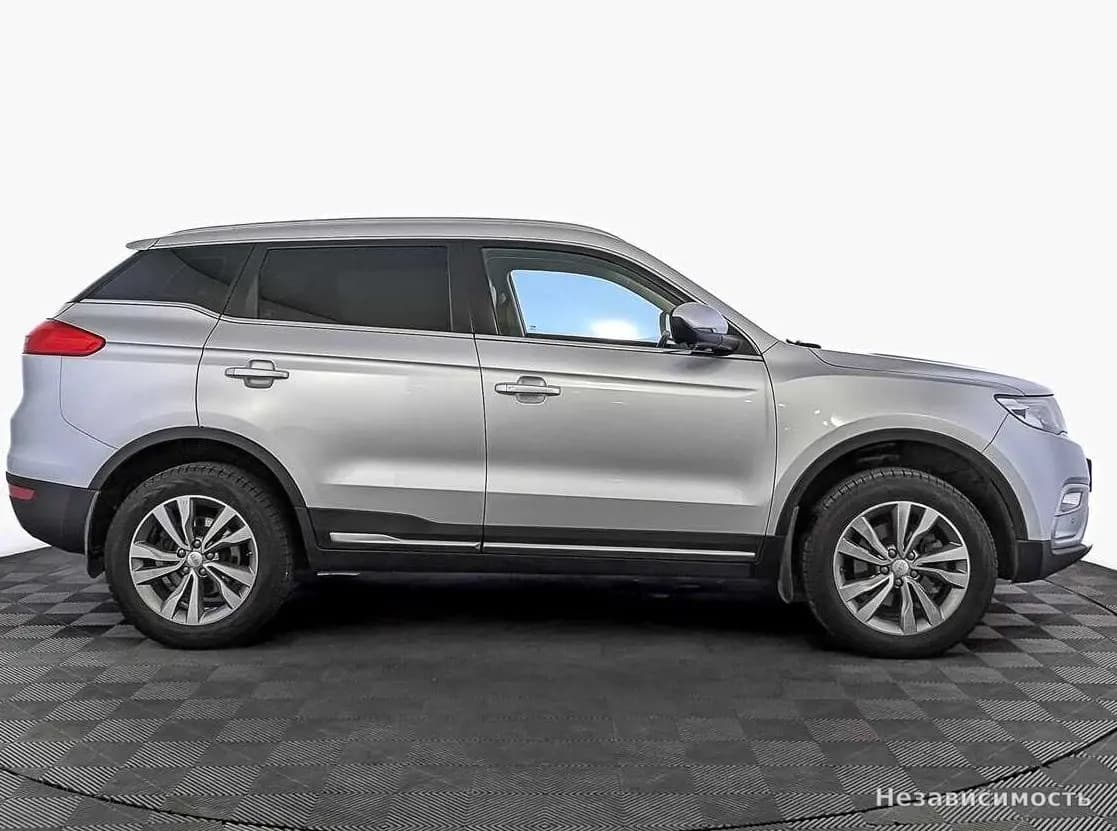 Geely Atlas 2019 с пробегом — фото 4