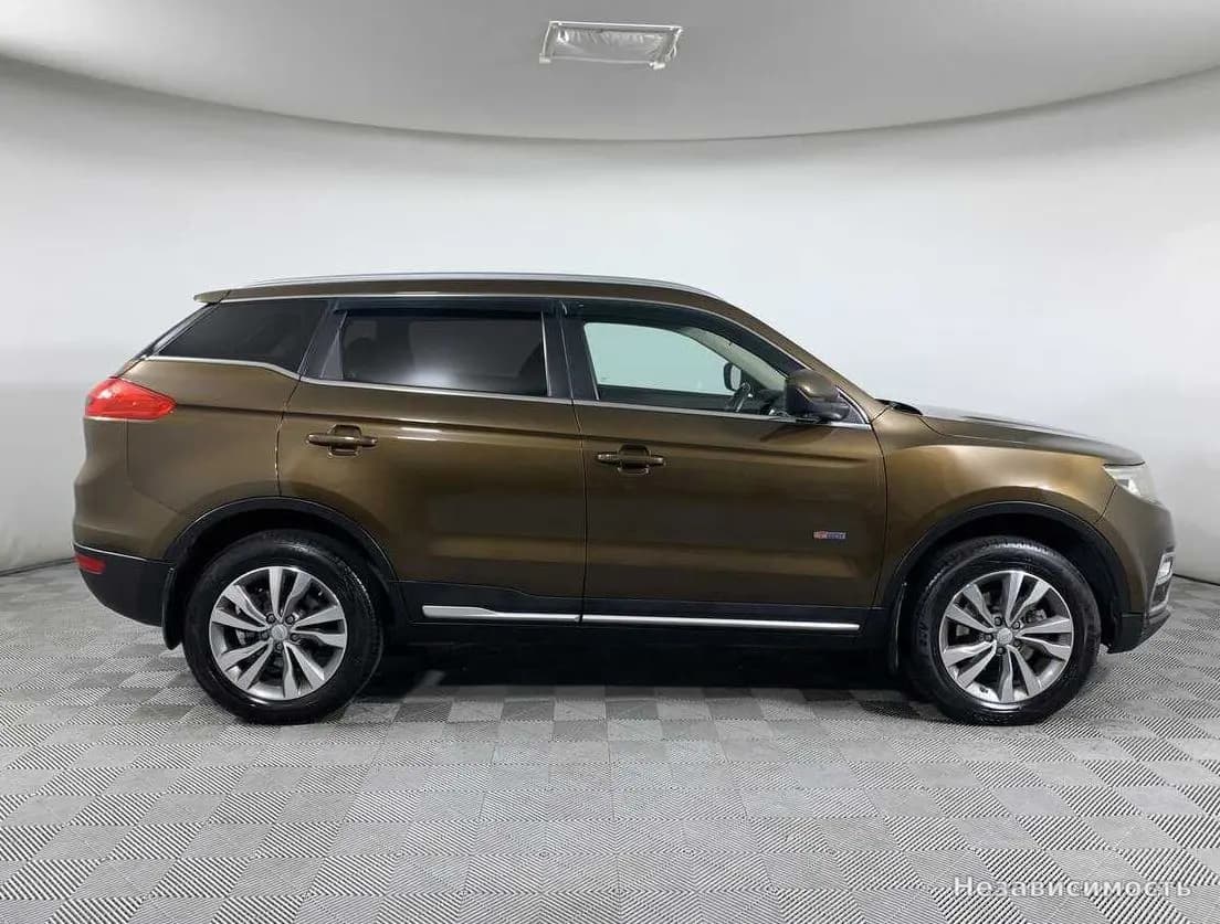 Geely Atlas 2019 с пробегом — фото 4