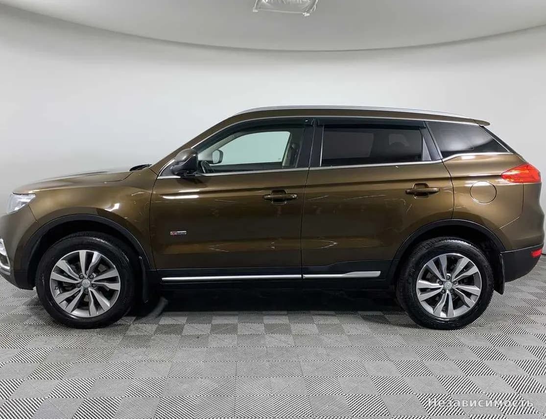 Geely Atlas 2019 с пробегом — фото 8