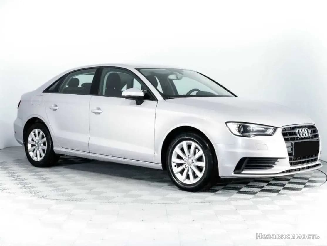 Audi A3 2014 с пробегом — фото 3
