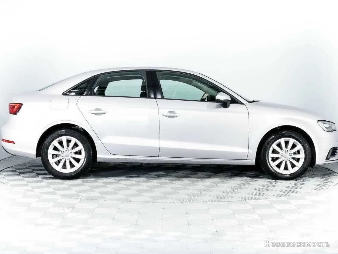 Audi A3 2014 с пробегом — фото 4