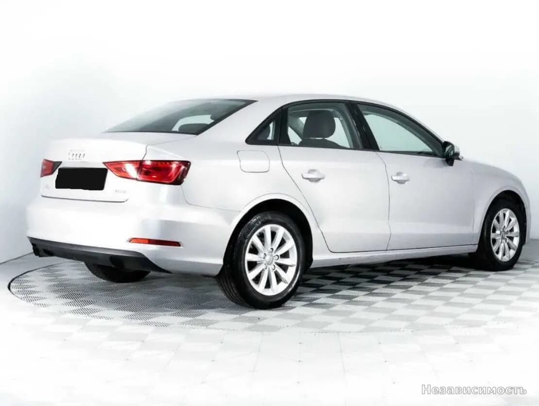 Audi A3 2014 с пробегом — фото 5