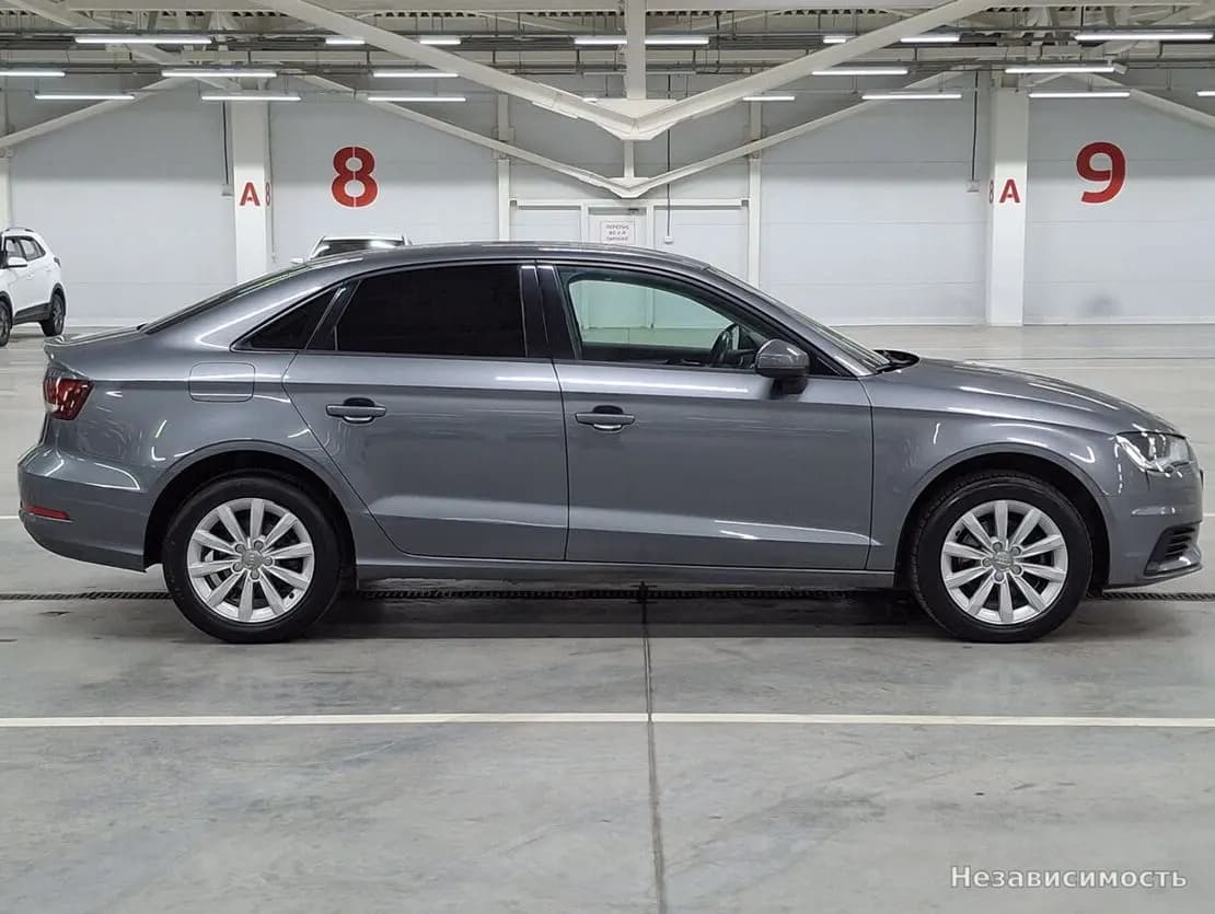Audi A3 2016 с пробегом — фото 4
