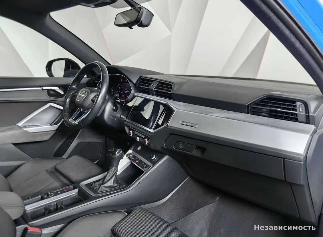 Audi Q3 2019 с пробегом — фото 8
