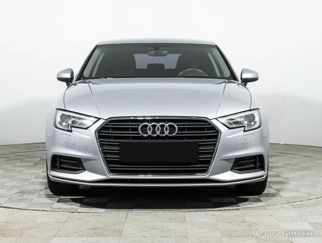 Audi A3 2019 с пробегом — фото 2