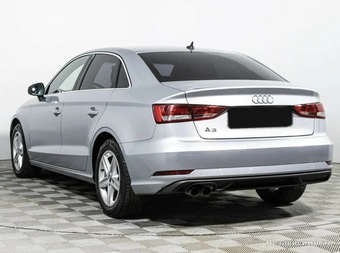 Audi A3 2019 с пробегом — фото 7