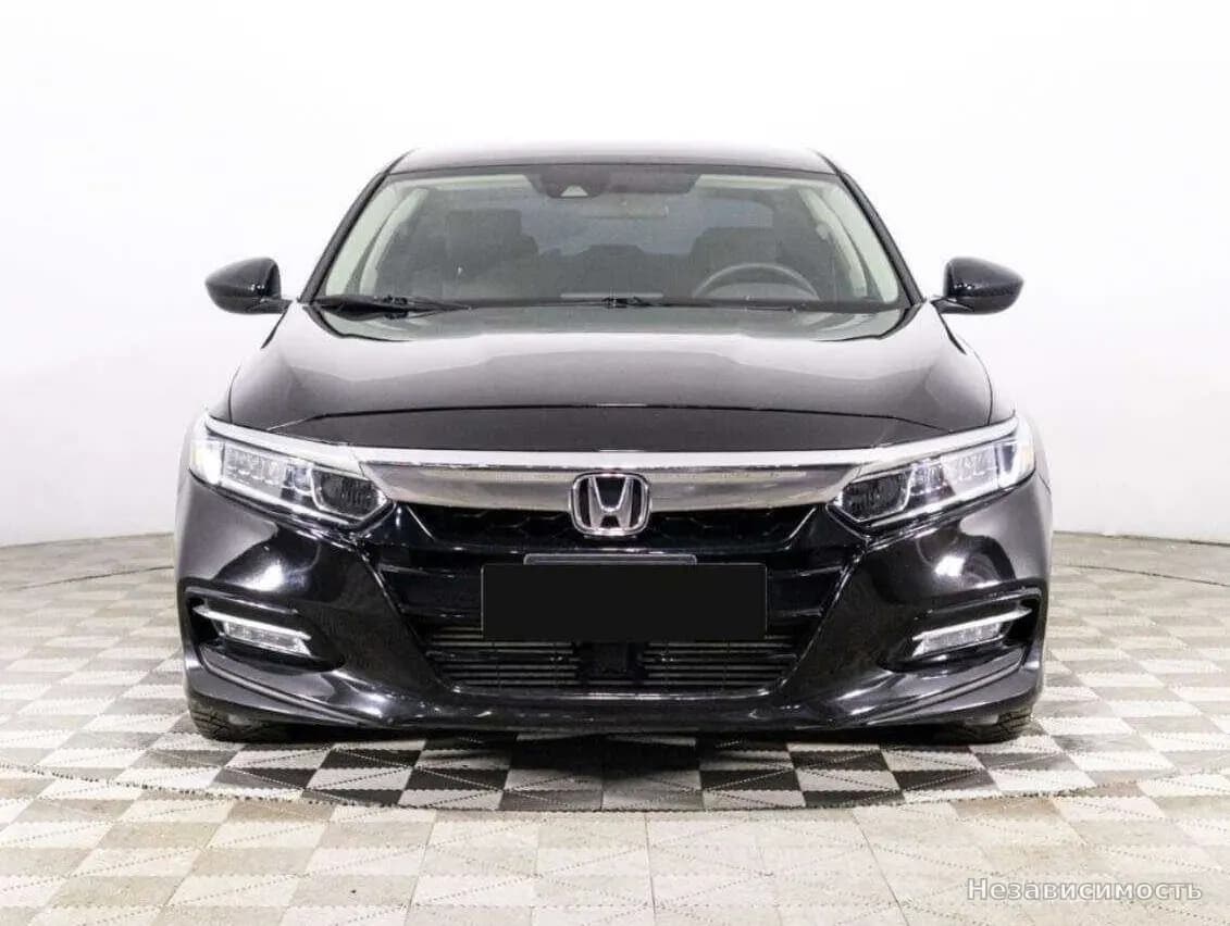 Honda Accord 2018 с пробегом — фото 2