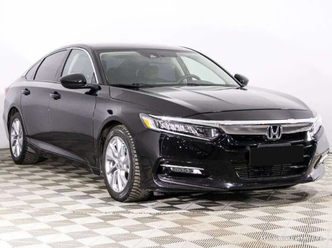 Honda Accord 2018 с пробегом — фото 3