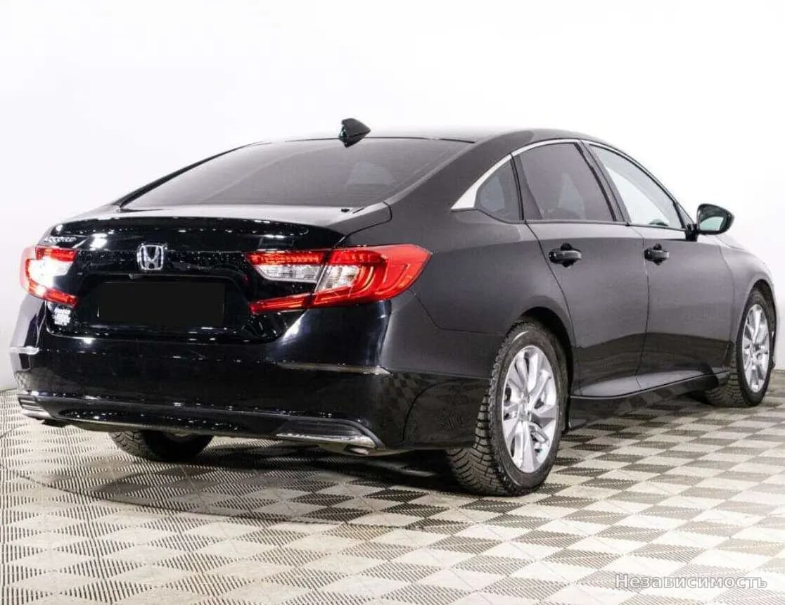 Honda Accord 2018 с пробегом — фото 5