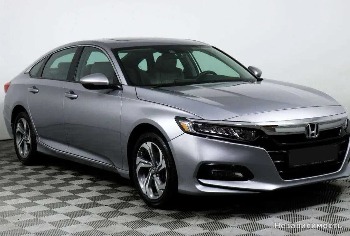 Honda Accord 2018 с пробегом — фото 3