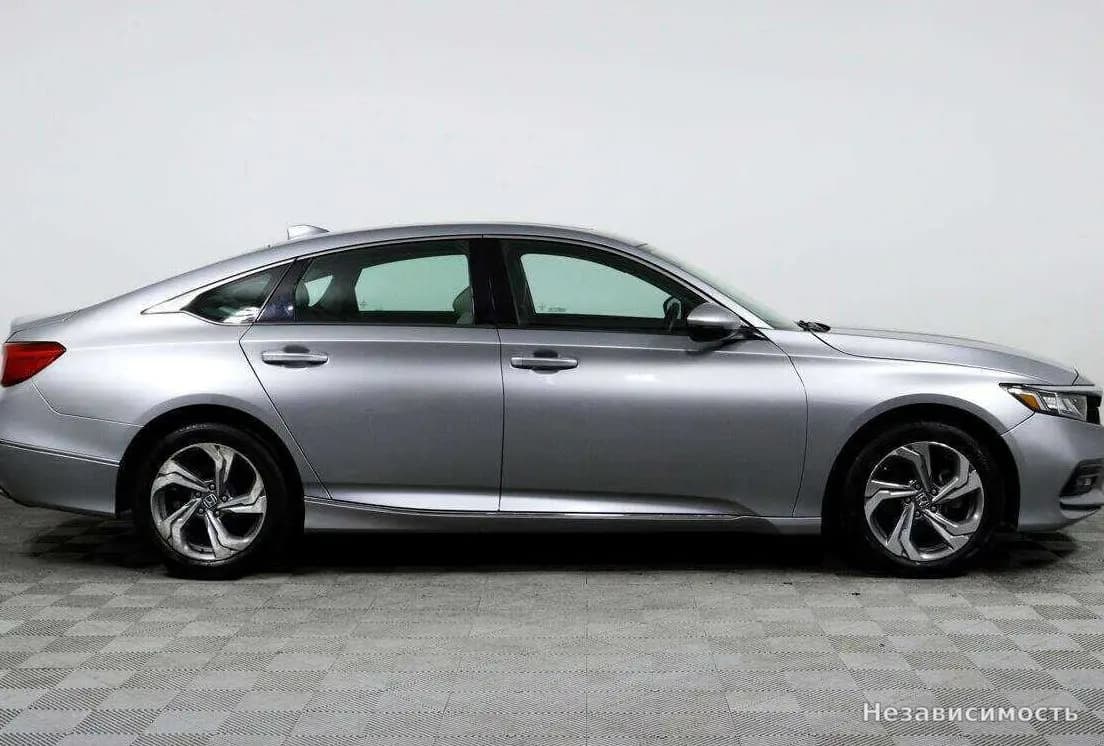 Honda Accord 2018 с пробегом — фото 4
