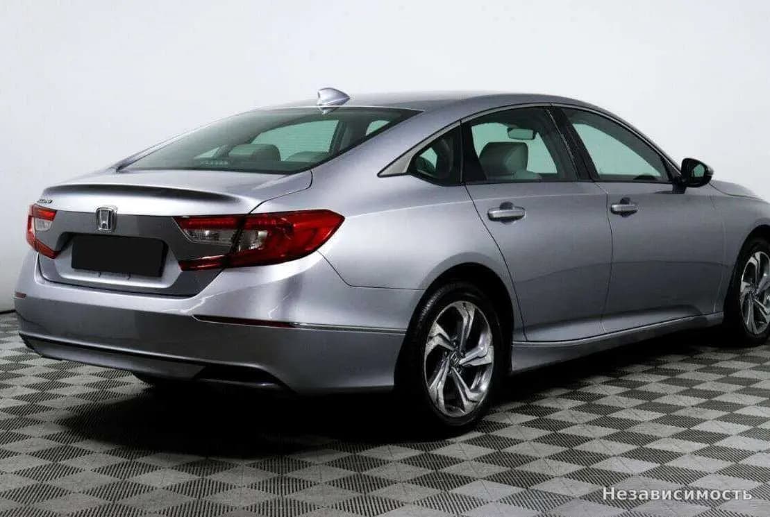 Honda Accord 2018 с пробегом — фото 5