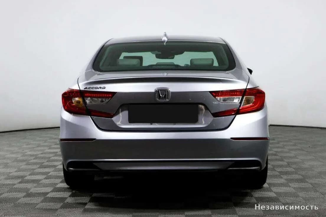 Honda Accord 2018 с пробегом — фото 6