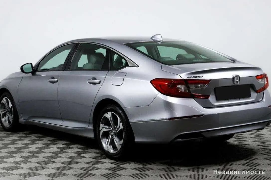 Honda Accord 2018 с пробегом — фото 7