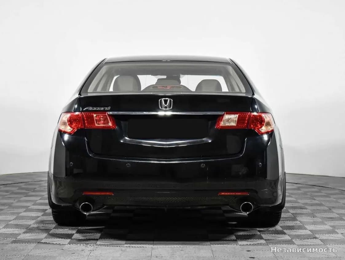 Honda Accord 2012 с пробегом — фото 5